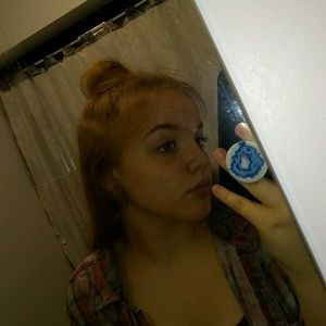 Meet your Posher, Mackenzie